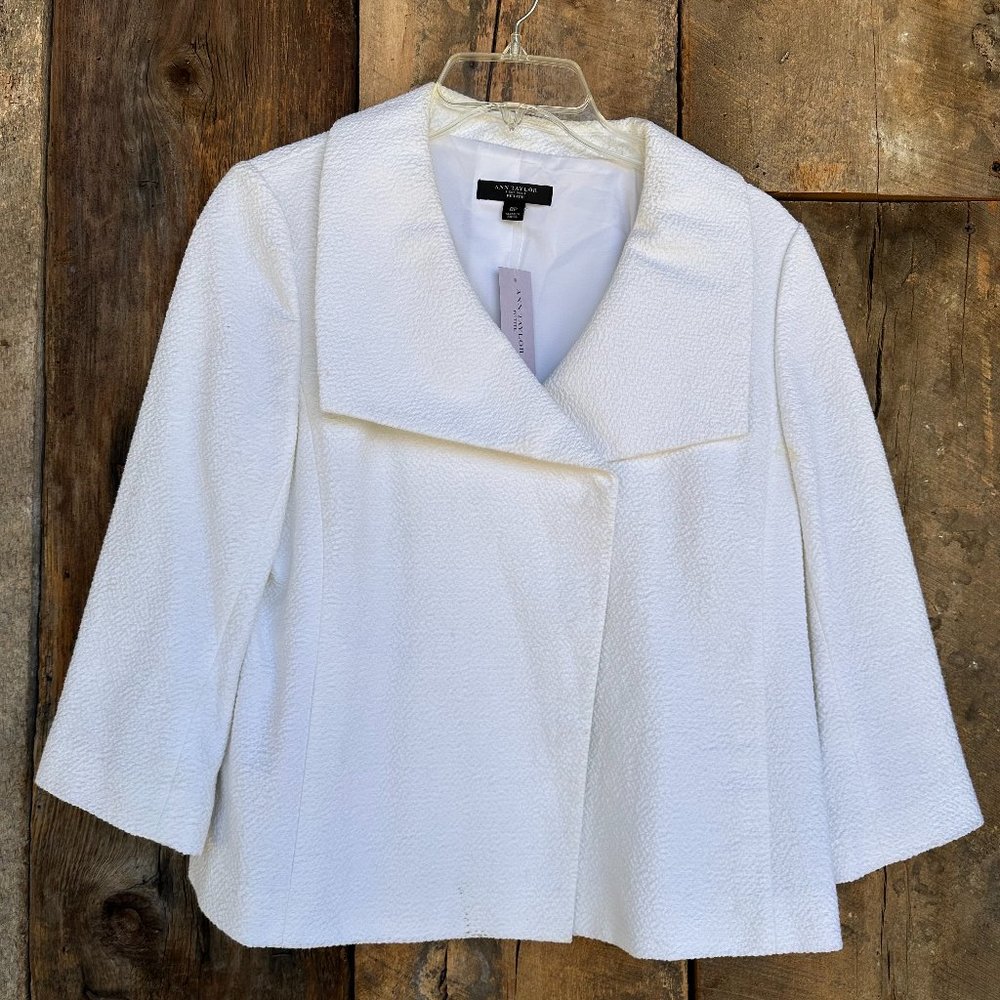 Ann Taylor white blazer